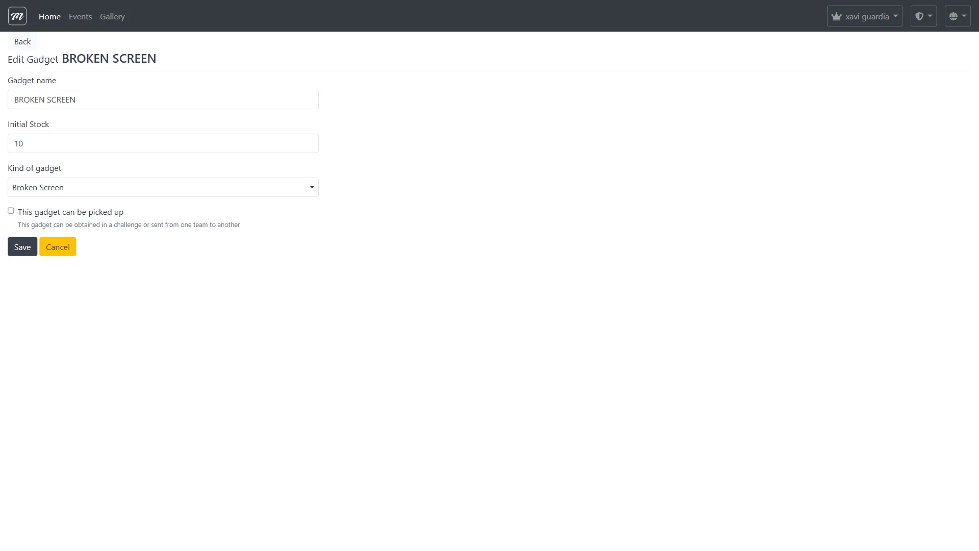 Formulario de edición de gadget para "BROKEN SCREEN" mostrando campos: Gadget name, Initial Stock (10), desplegable Kind of gadget (Broken Screen) y casilla "This gadget can be picked up" (desactivada)