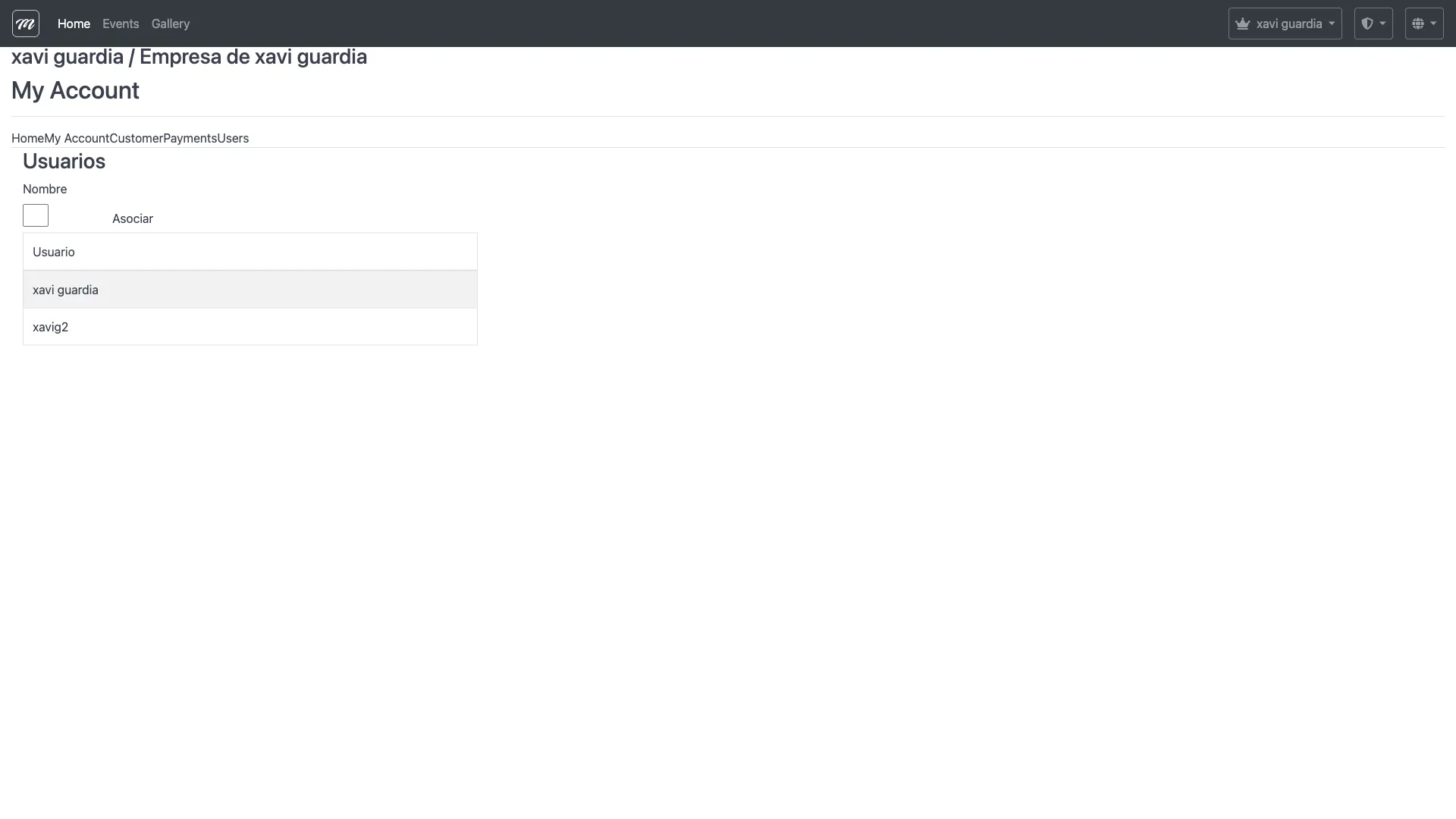 Pestaña Users mostrando la lista de usuarios asociados y el formulario de asociación